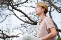 How to Discern God’s Voice in a Distracted World